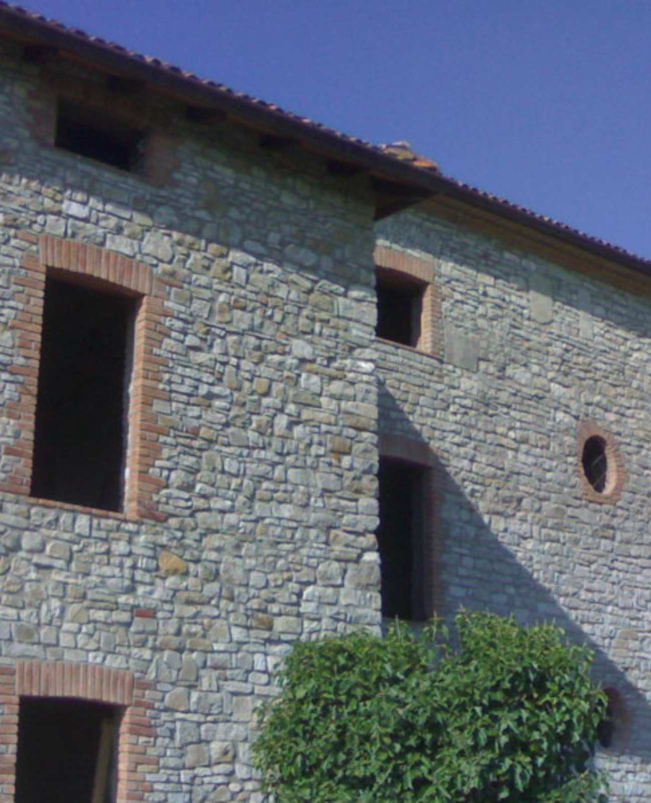 Deumidificazione con barriera chimica — Casa colonica, Montecatini